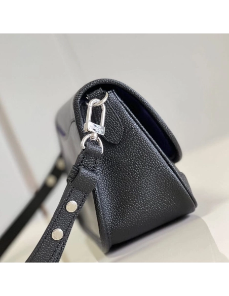 LV Buci M59386,Buci,LOUIS VUITTON,BAGS