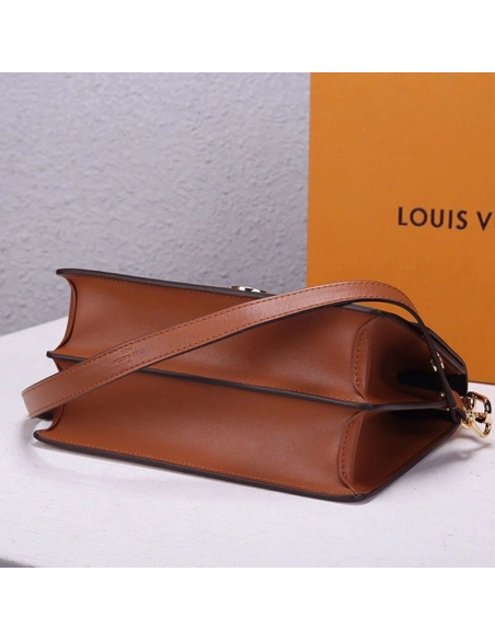 Louis Vuitton Dauphine MM Bag M44391,Dauphine,LOUIS VUITTON,BAGS