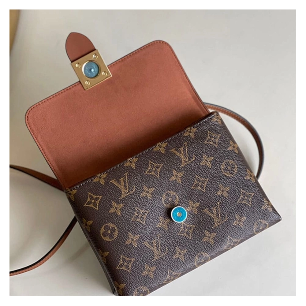 LV LOCKY BB,Lockme,LOUIS VUITTON,BAGS
