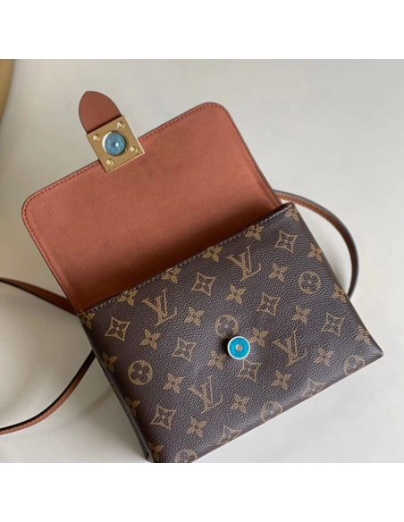 LV LOCKY BB,Lockme,LOUIS VUITTON,BAGS