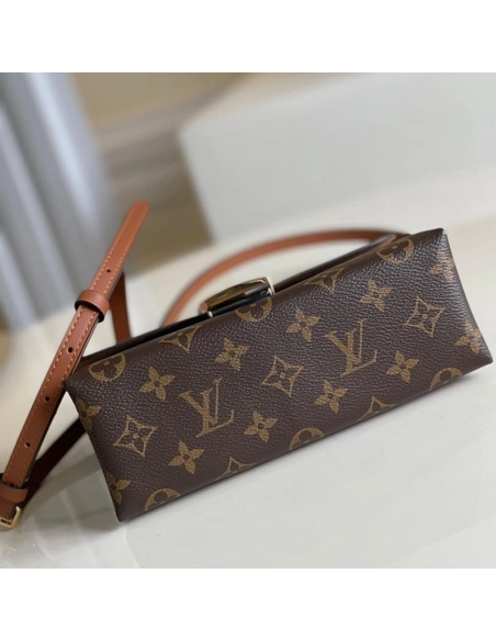 LV LOCKY BB,Lockme,LOUIS VUITTON,BAGS