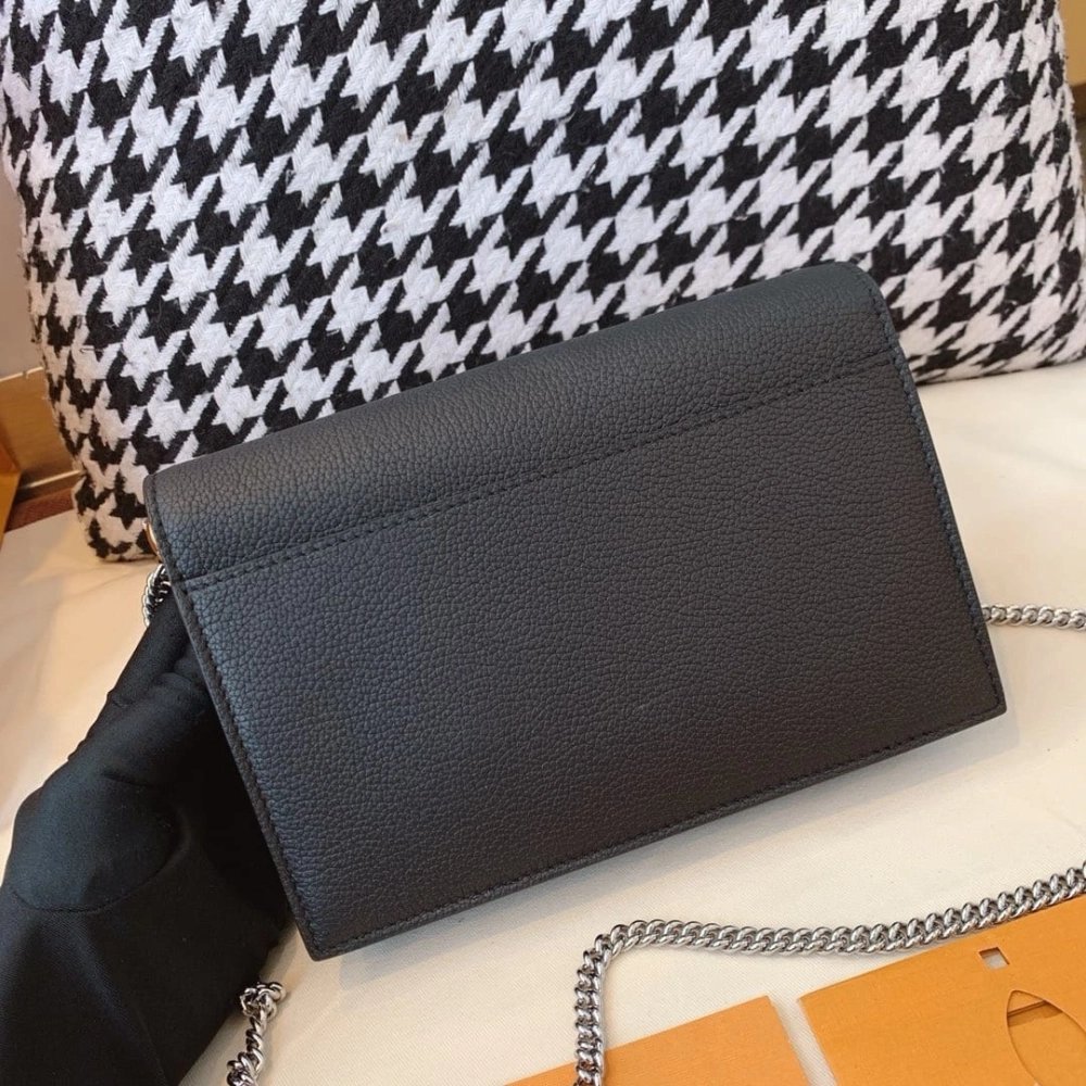 Louis Vuitton M63471 Mylockme Chain Pochette,Multi Pochette Accessoires,LOUIS VUITTON,BAGS