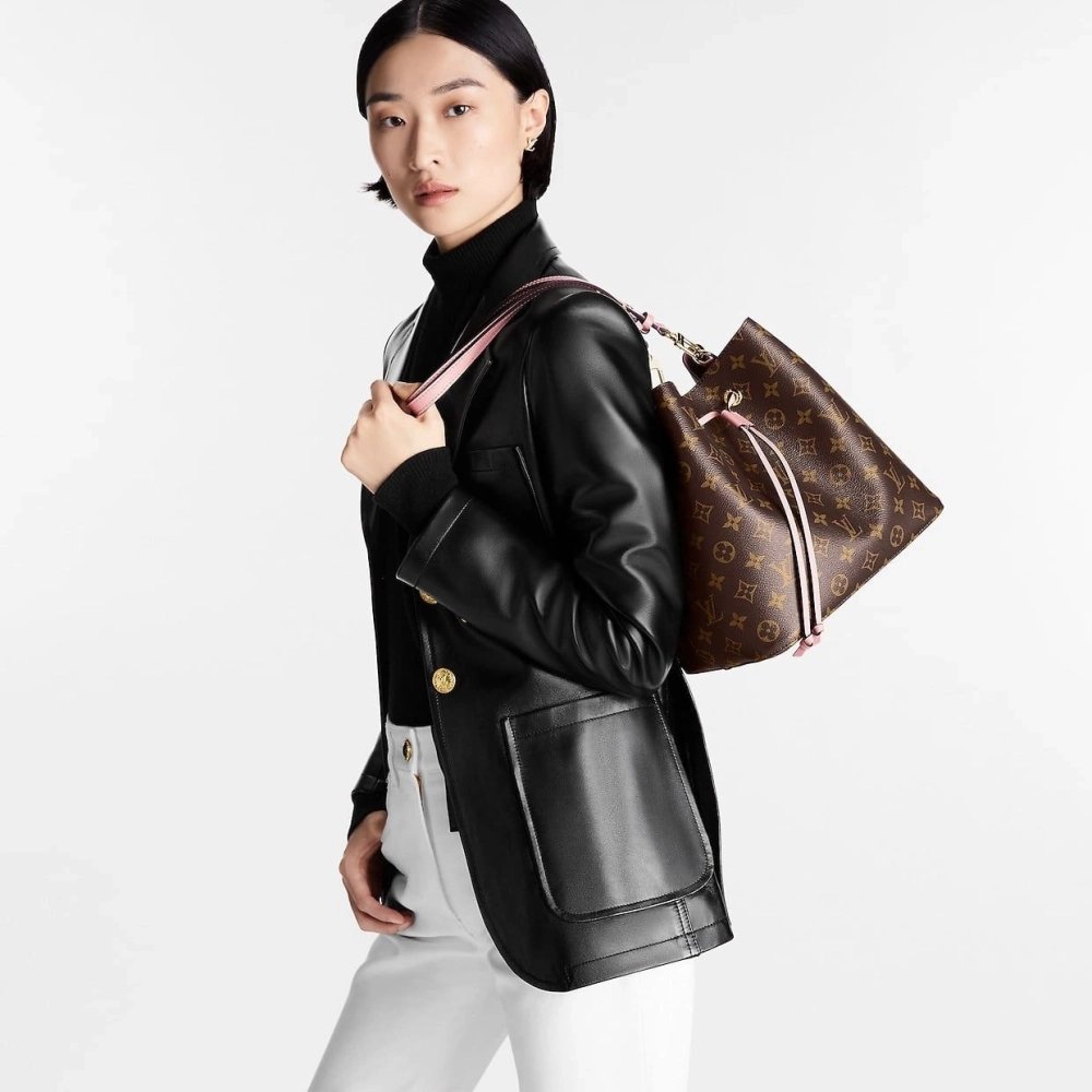 LOUIS VUITTON NeoNoe MM M44022,Noe,LOUIS VUITTON,BAGS
