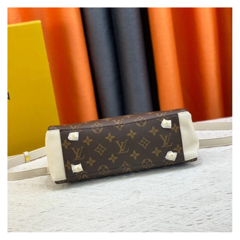 LV Opera BB M46495,Opera,LOUIS VUITTON,BAGS