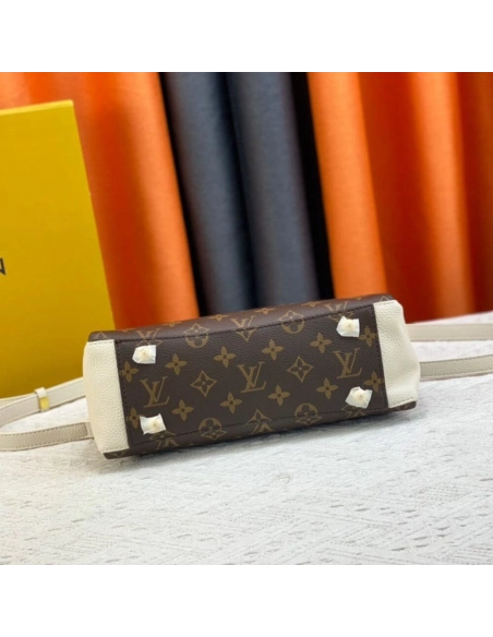 LV Opera BB M46495,Opera,LOUIS VUITTON,BAGS