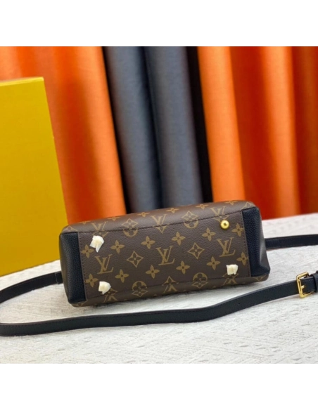 LV Opera BB M46507,Opera,LOUIS VUITTON,BAGS