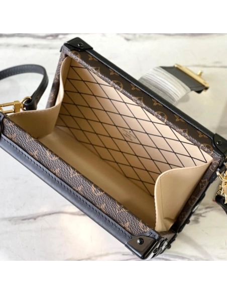 LV PETITE MALLE EAST WEST M45943,Petite Malle,LOUIS VUITTON,BAGS