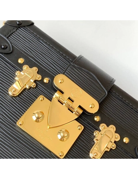 LV PETITE MALLE EAST WEST M59179,Petite Malle,LOUIS VUITTON,BAGS