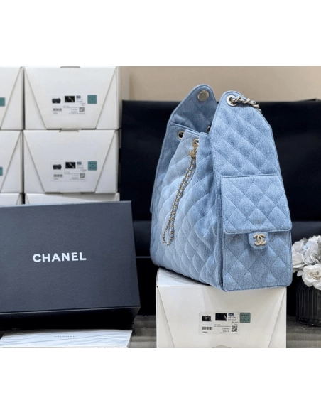 CHANEL 25 MEDIUM HANDBAG,CHANEL,BAGS