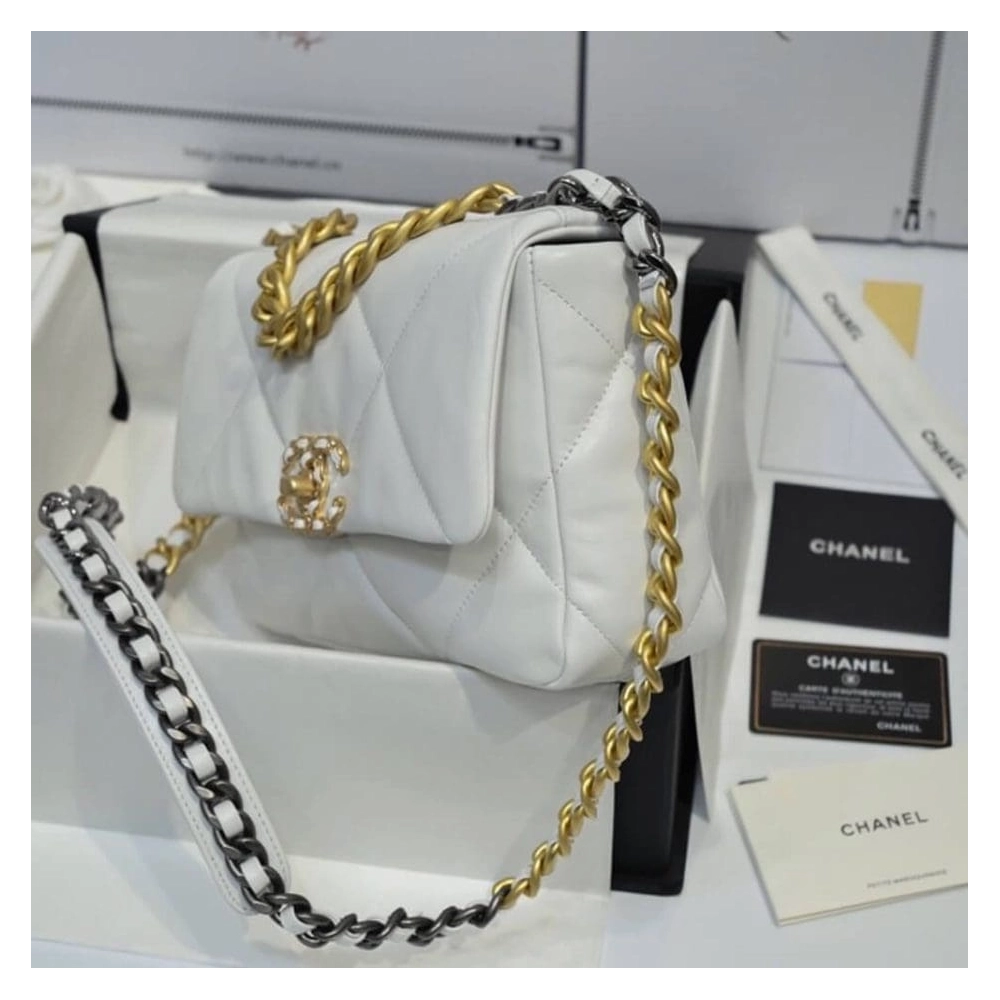 CHANEL 19 HANDBAG AS1160,CHANEL,BAGS