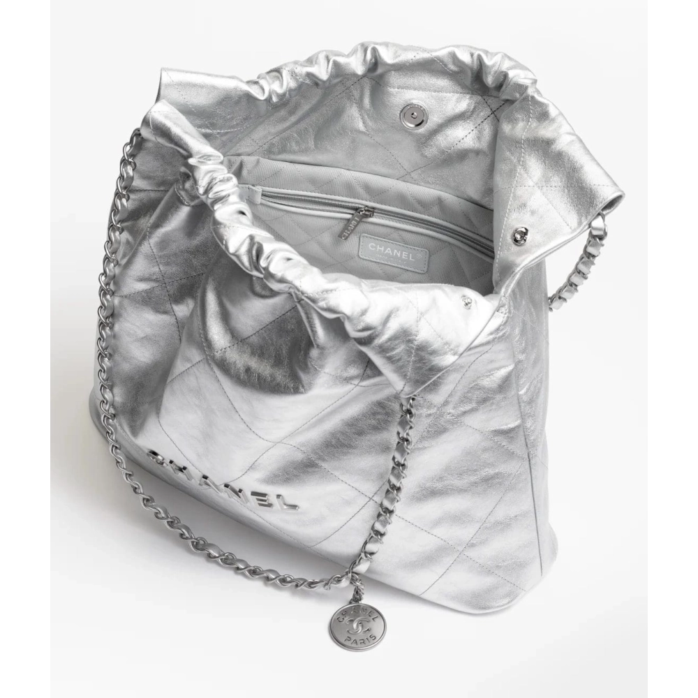 CHANEL 22 HANDBAG,CHANEL,BAGS