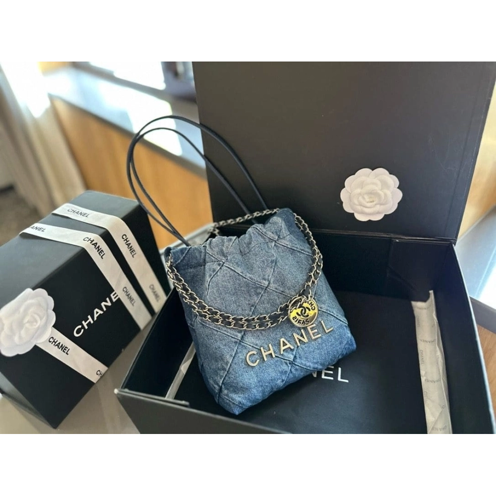 CHANEL 22 Mini Handbag,CHANEL,BAGS