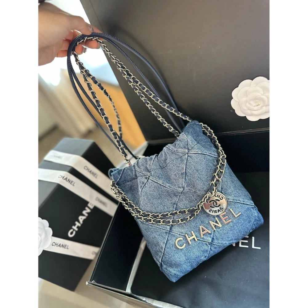CHANEL 22 Mini Handbag,CHANEL,BAGS