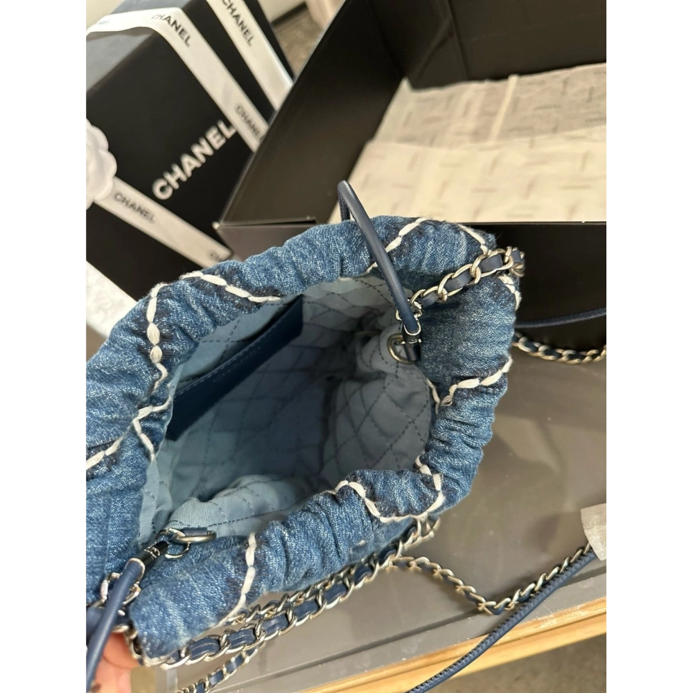 CHANEL 22 Mini Handbag,CHANEL,BAGS