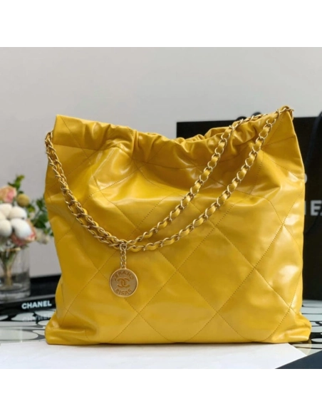 CHANEL 22 SMALL HANDBAG AS3260,CHANEL,BAGS