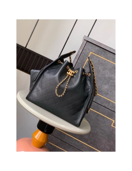 CHANEL 25 Medium Handbag Black,CHANEL,BAGS