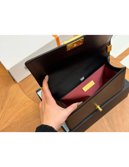 CHANEL Calfskin Chevron Quilted Medium Boy Flap Black,CHANEL,BAGS