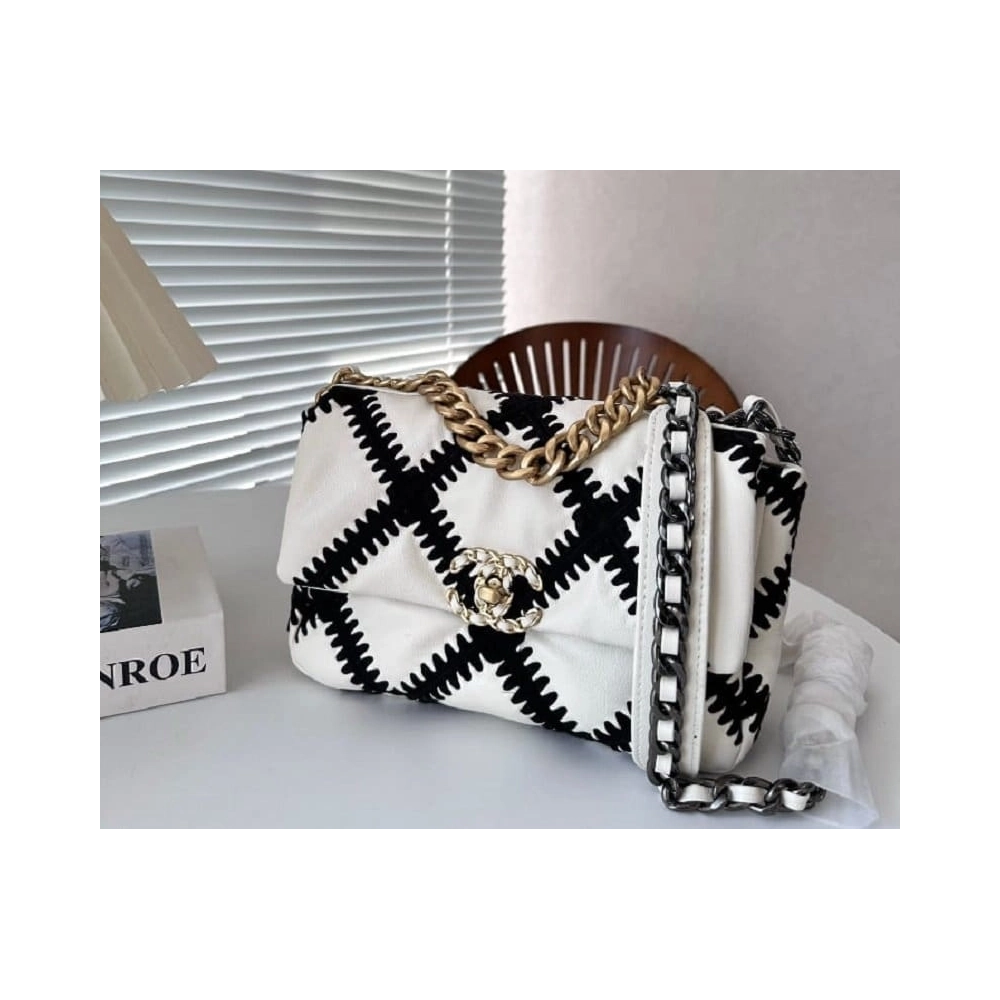 CHANEL Calfskin Crochet Medium Chanel 19 Flap White Black,CHANEL,BAGS