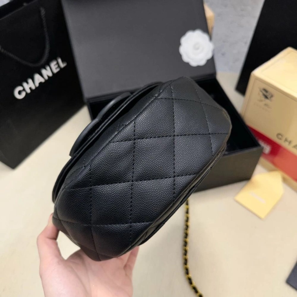 CHANEL Caviar Quilted Mini Messenger Flap Black,CHANEL,BAGS