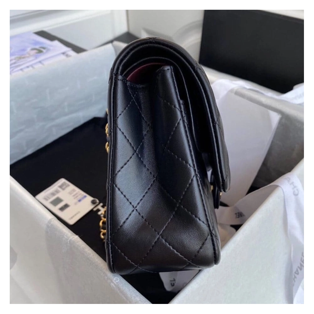 CHANEL CLASSIC HANDBAG Lambskin Gold Metal,CHANEL,BAGS