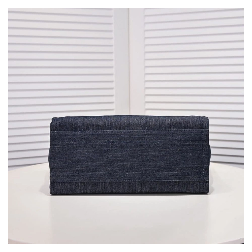 CHANEL DEAUVILLE MEDIUM TOTE,CHANEL,BAGS