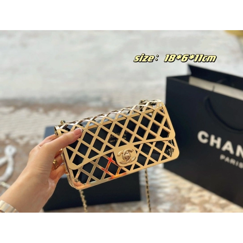 Chanel Gold Metal Creates A Hollow Diamond Pattern CF Evening Bag,CHANEL,BAGS