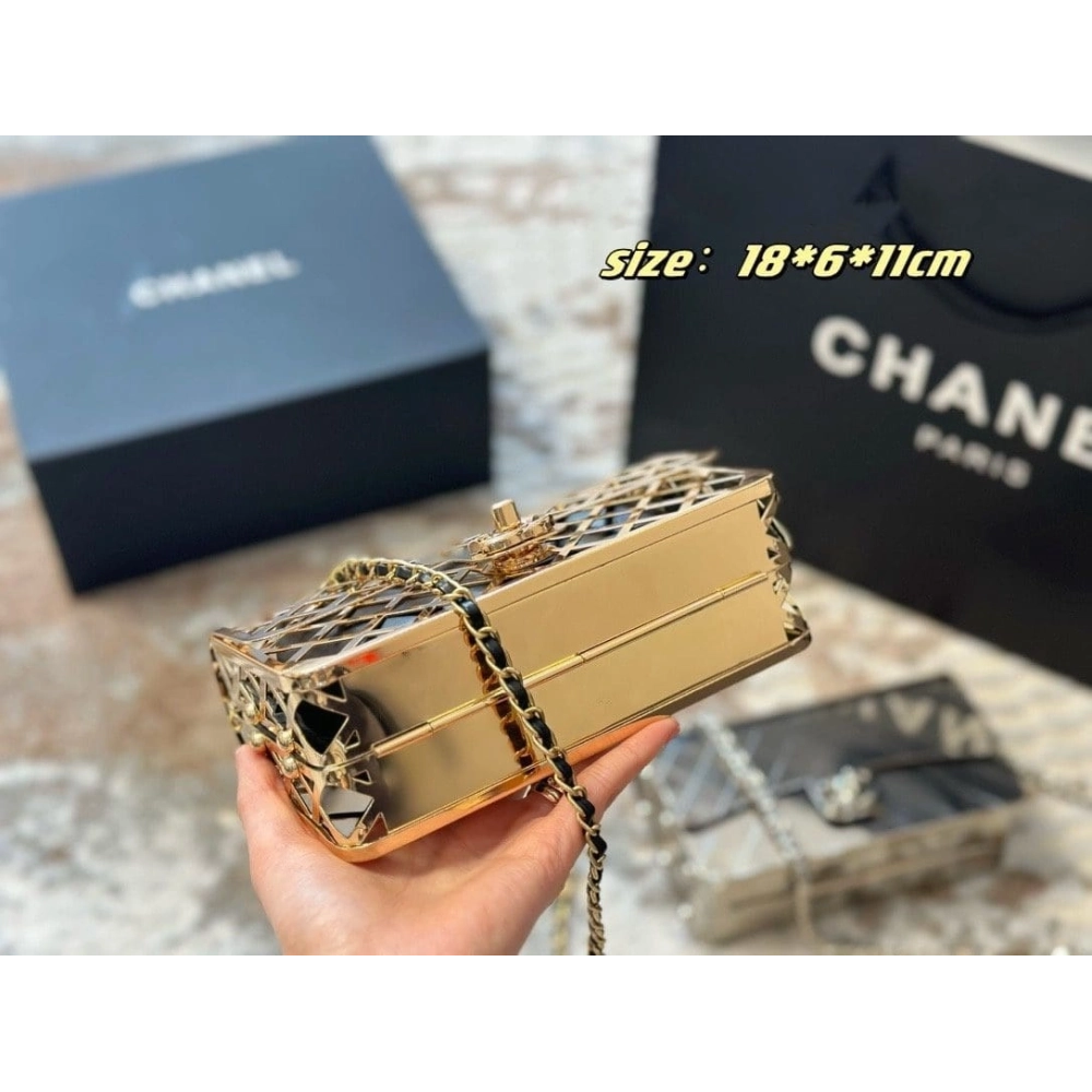 Chanel Gold Metal Creates A Hollow Diamond Pattern CF Evening Bag,CHANEL,BAGS