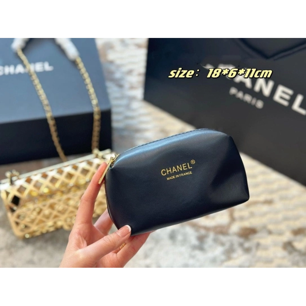 Chanel Gold Metal Creates A Hollow Diamond Pattern CF Evening Bag,CHANEL,BAGS