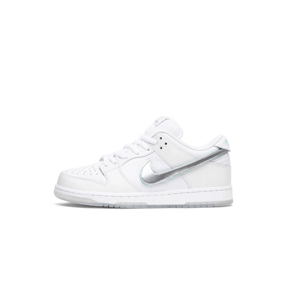 SB DUNK LOW,SB DUNK,NIKE SHOES,BV1310-100