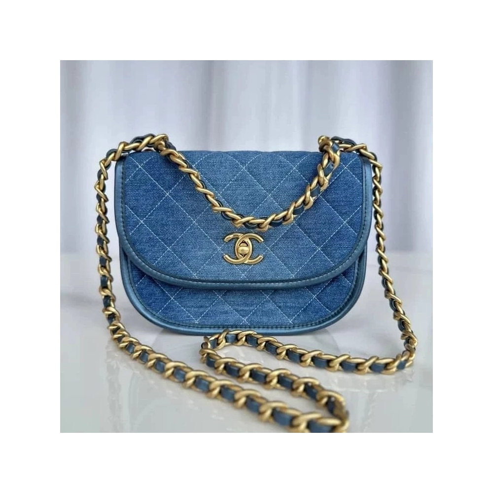 CHANEL SMALL MESSENGER BAG,CHANEL,BAGS