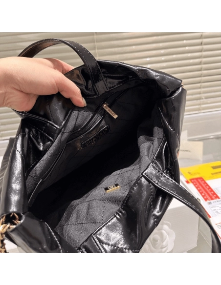 LARGE BACK PACK CHANEL 22,CHANEL,BAGS