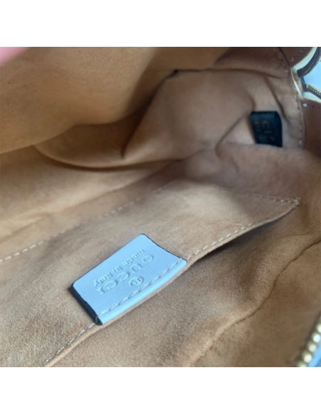 GG Marmont Small Matelasse Shoulder Bag,GUCCI,BAGS