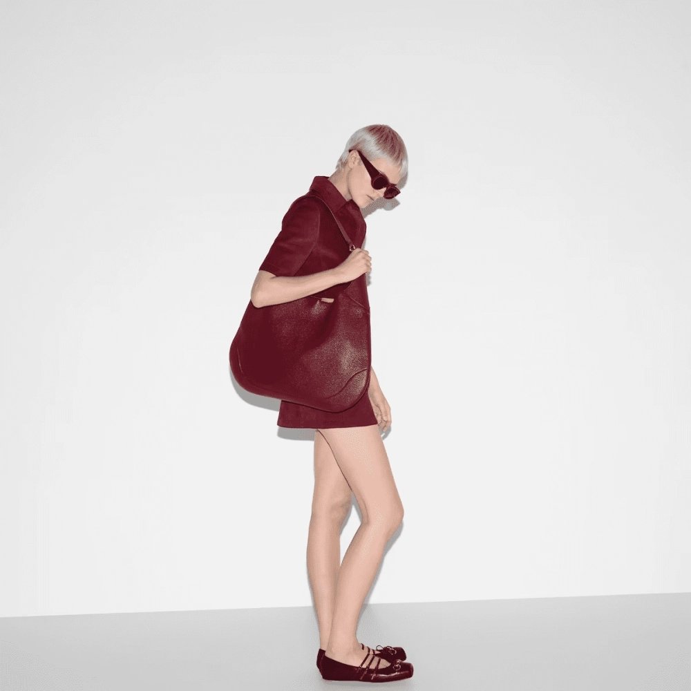 Gucci B Medium Shoulder Bag,GUCCI,BAGS