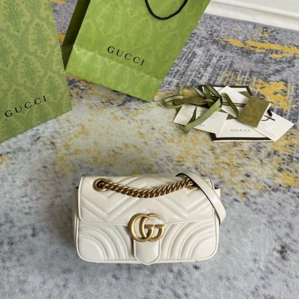 GUCCI MARMONT MATELASSe MINI BAG WHITE,GUCCI,BAGS