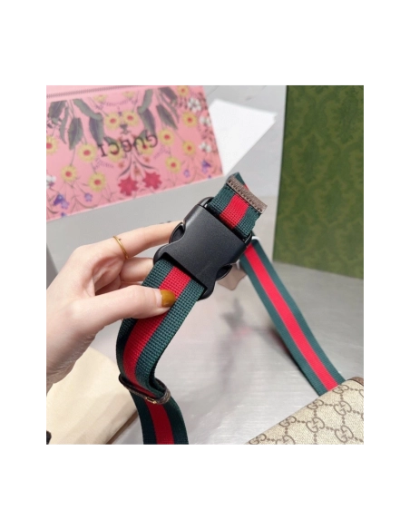 GUCCI NEO VINTAGE GG SUPREME BELT BAG,GUCCI,BAGS