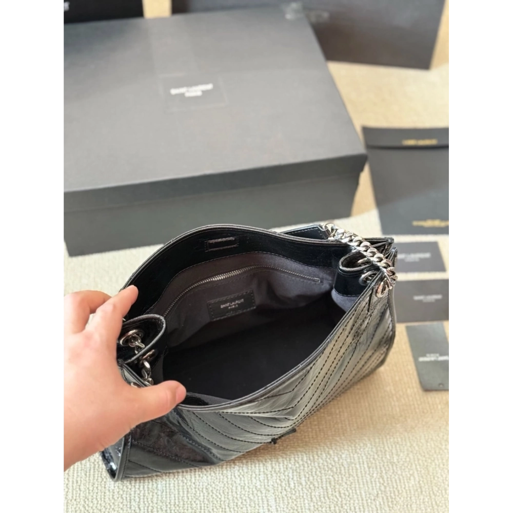 Saint Laurent NIKI SHOPPING IN VINTAGE LEATHER,YSL,BAGS