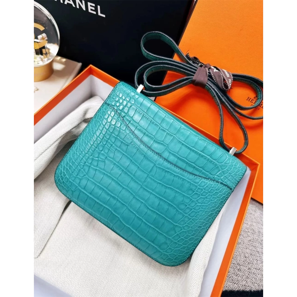 Hermes Constance 19 Bleu Paon Matte Alligator Leather Palladium Hardware,Hermes,BAGS