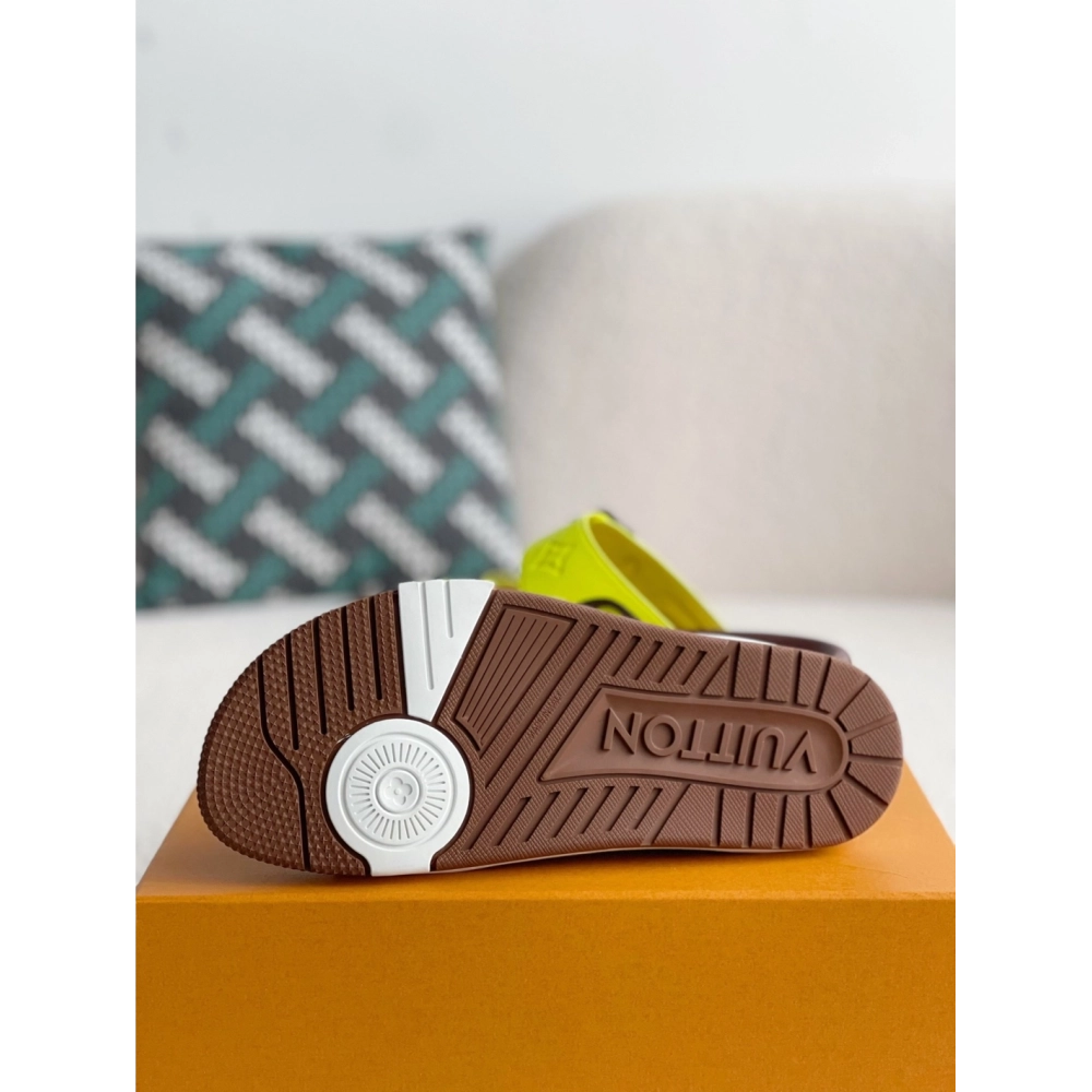 Louis Vuitton Man Slippers,LOUIS VUITTON