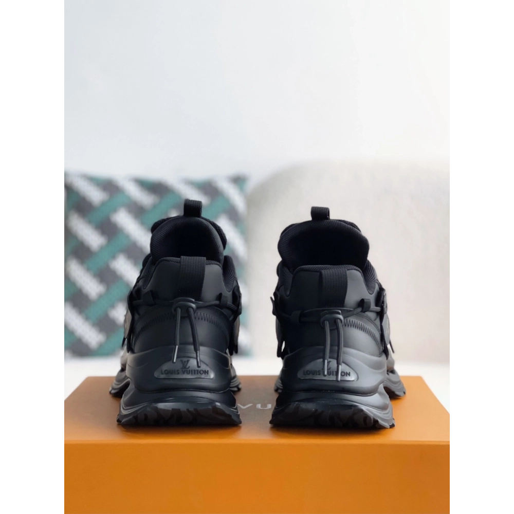 Louis Vuitton Casual Sneakers,LOUIS VUITTON