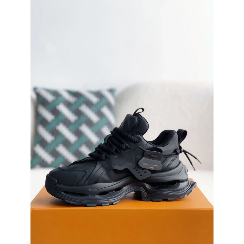 Louis Vuitton Casual Sneakers,LOUIS VUITTON