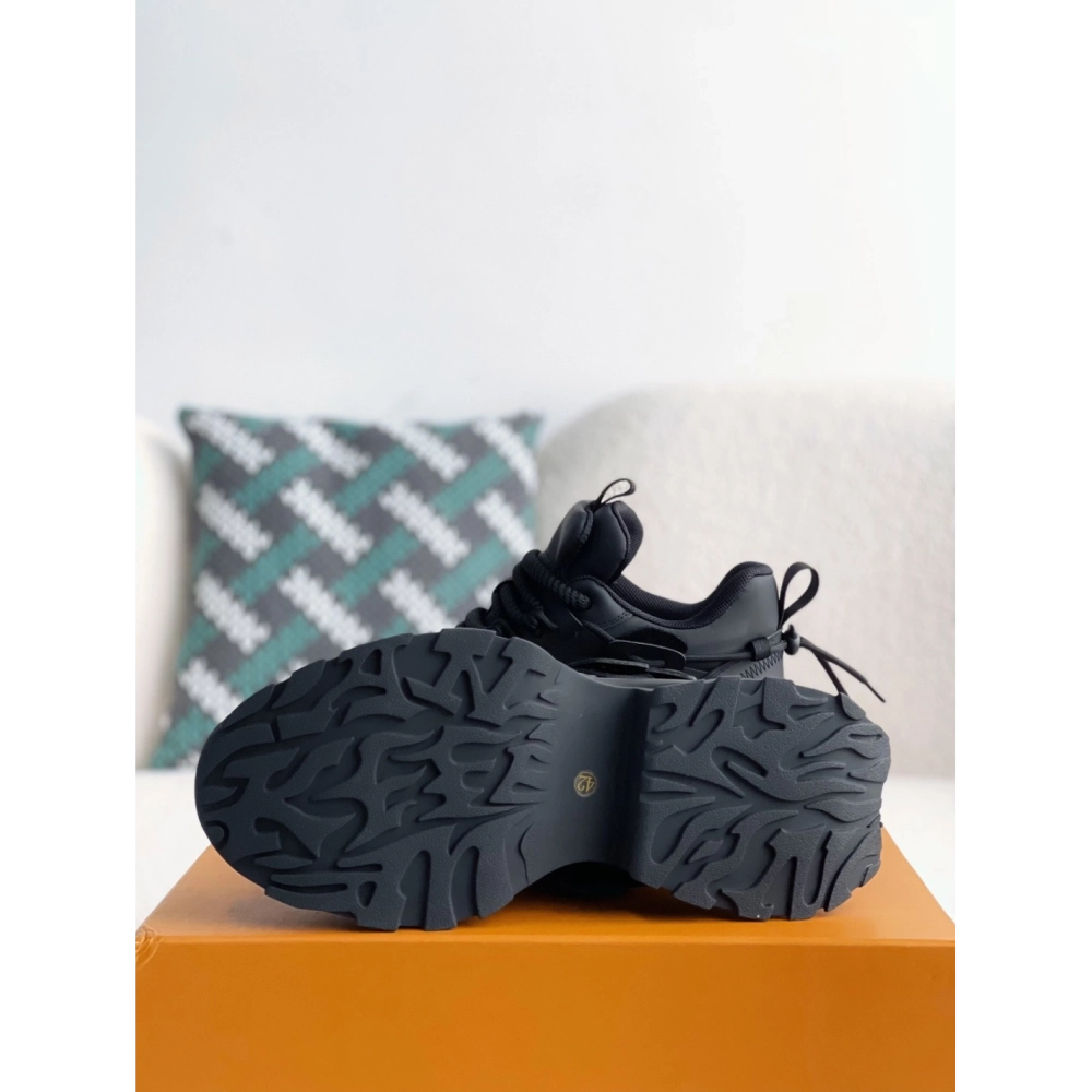 Louis Vuitton Casual Sneakers,LOUIS VUITTON