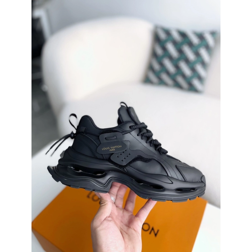 Louis Vuitton Casual Sneakers,LOUIS VUITTON