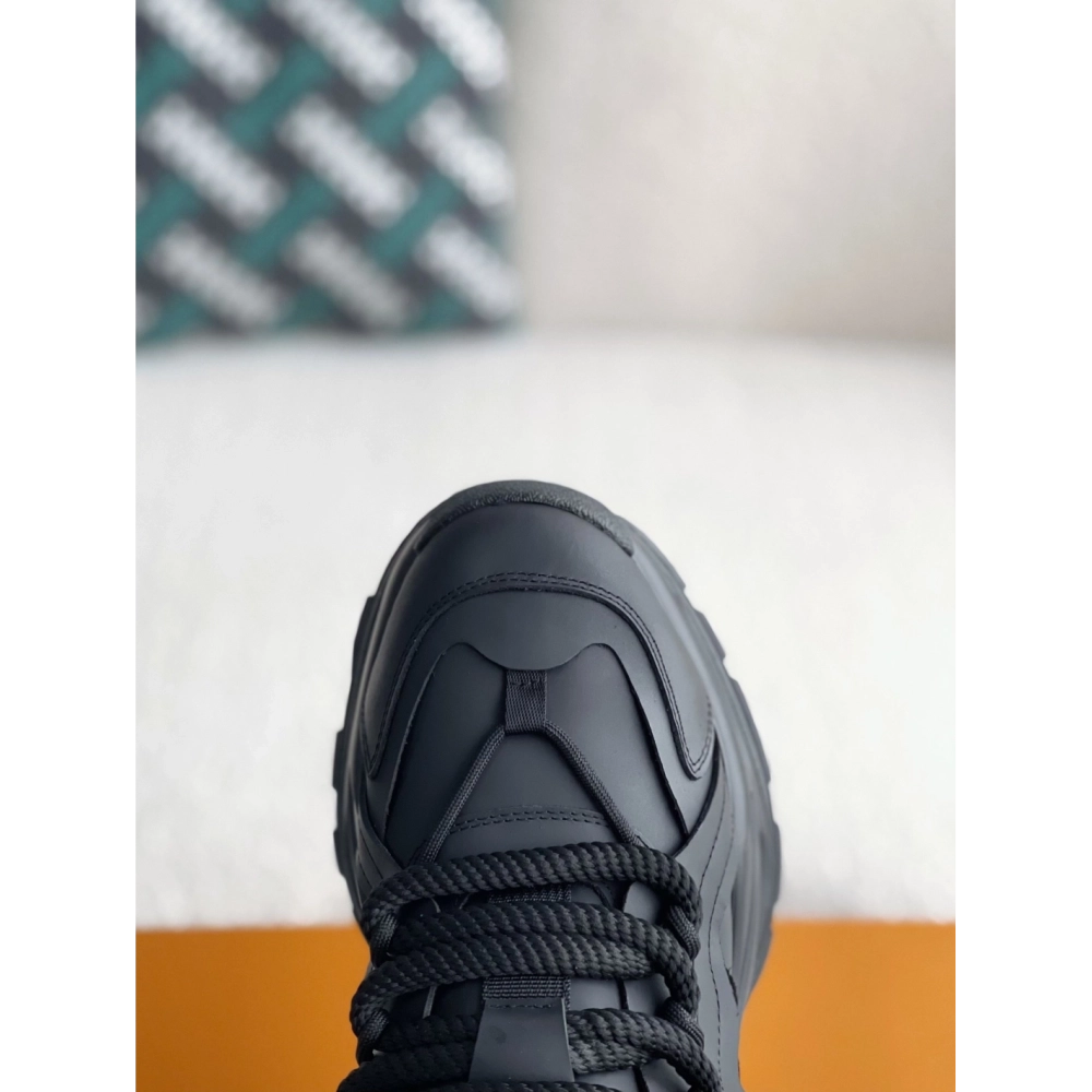 Louis Vuitton Casual Sneakers,LOUIS VUITTON