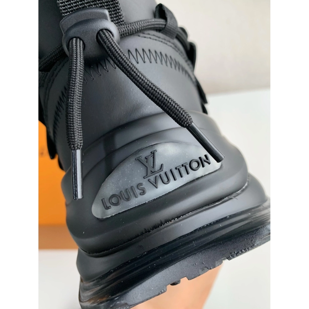 Louis Vuitton Casual Sneakers,LOUIS VUITTON