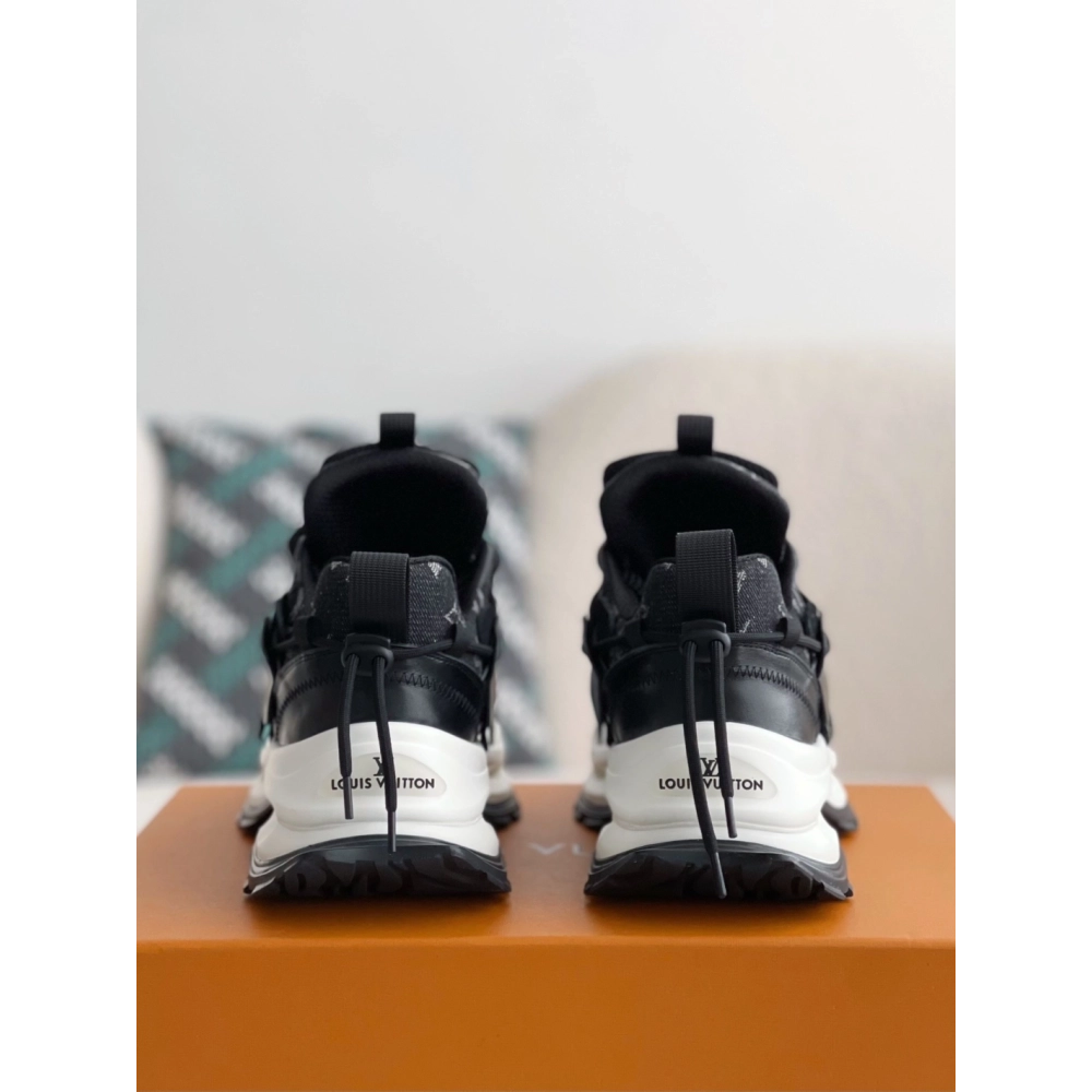 Louis Vuitton Casual Sneakers,LOUIS VUITTON