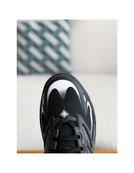 Louis Vuitton Casual Sneakers,LOUIS VUITTON