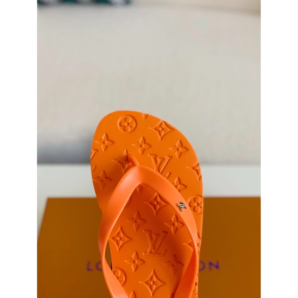 Louis Vuitton Flip Flops,LOUIS VUITTON