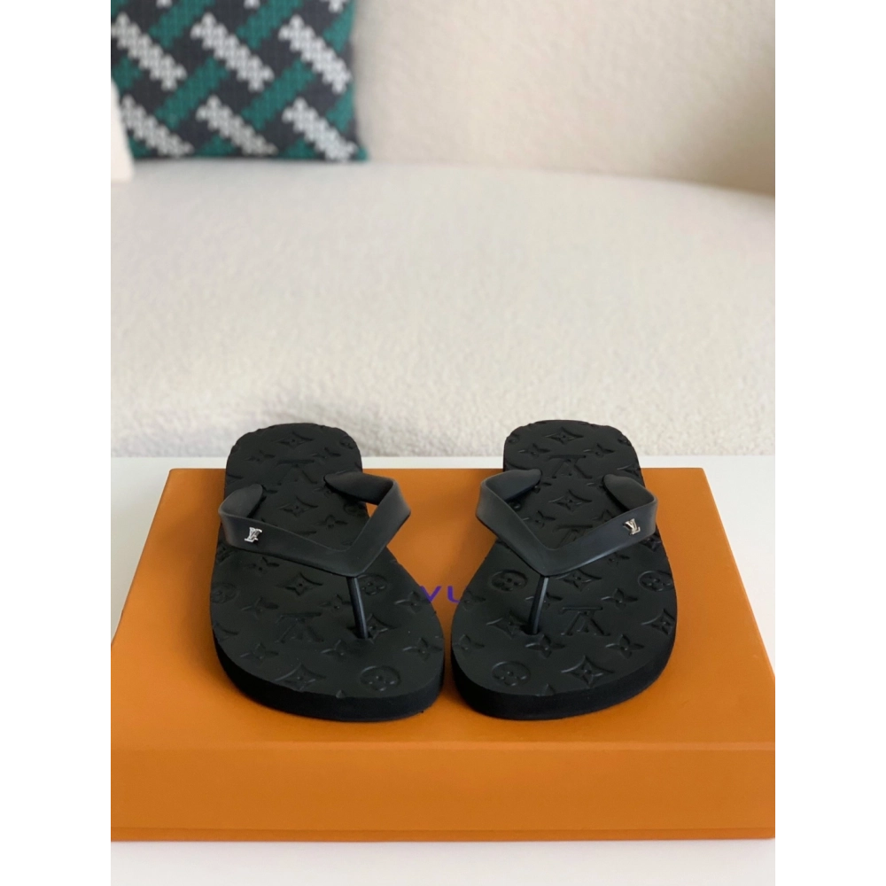 Louis Vuitton Flip Flops,LOUIS VUITTON