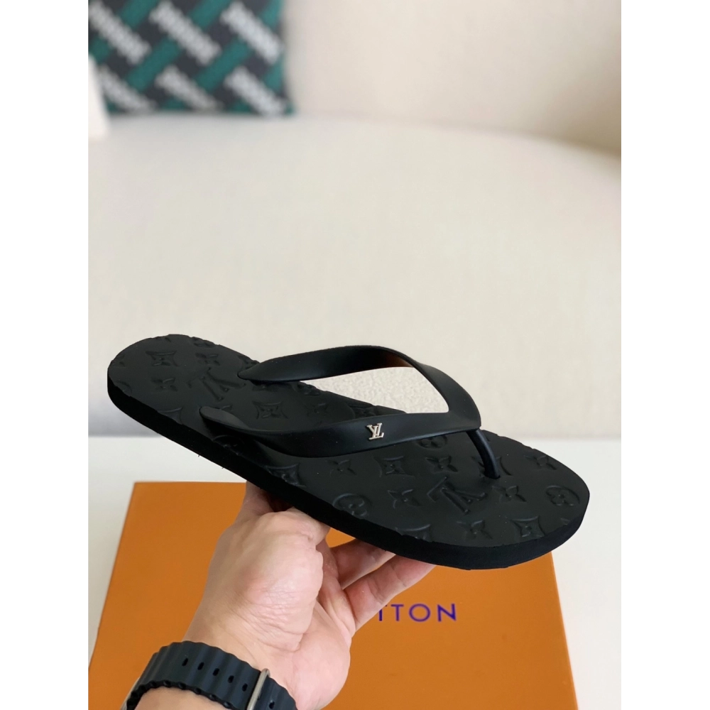 Louis Vuitton Flip Flops,LOUIS VUITTON
