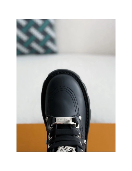 Louis Vuitton Leather Round Toe Lace-up Boots,LOUIS VUITTON